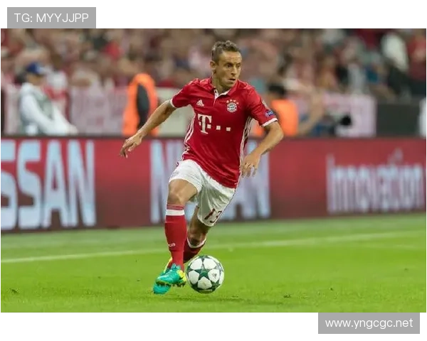 拉菲尼亚：边路突破与推进的稳定输出解析