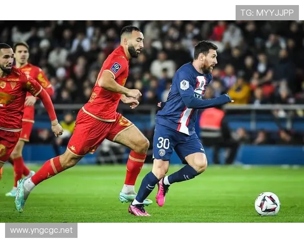 利雅得新月统治周期是否延续，赛季表现与竞争格局面临阶段性检验