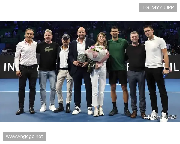 德约科维奇随手一顿饭的价钱，把我整个人生规划都怀疑了